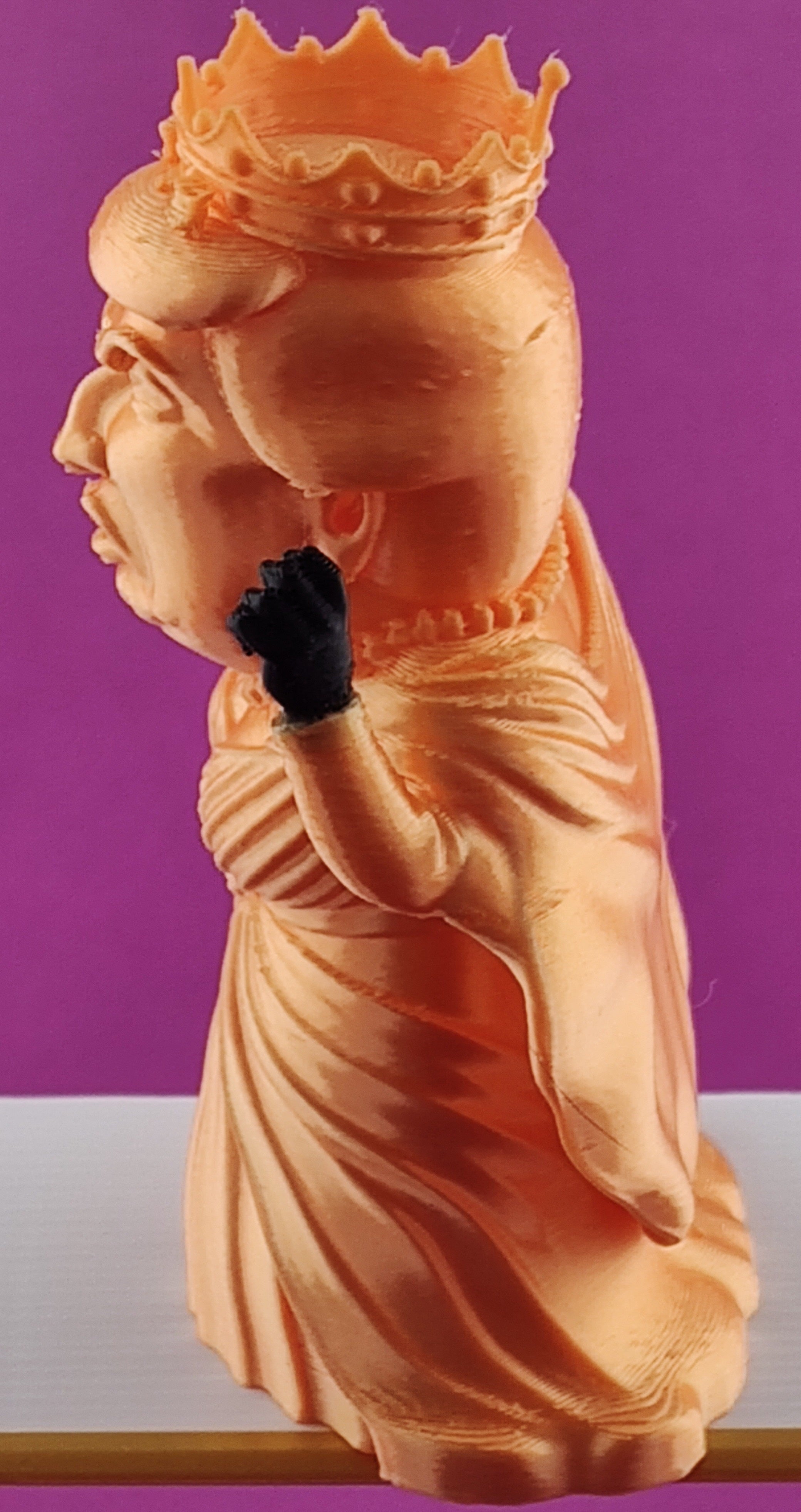 👑 “Her Majesty of Tantrums” Mini Donald Trump Figurine