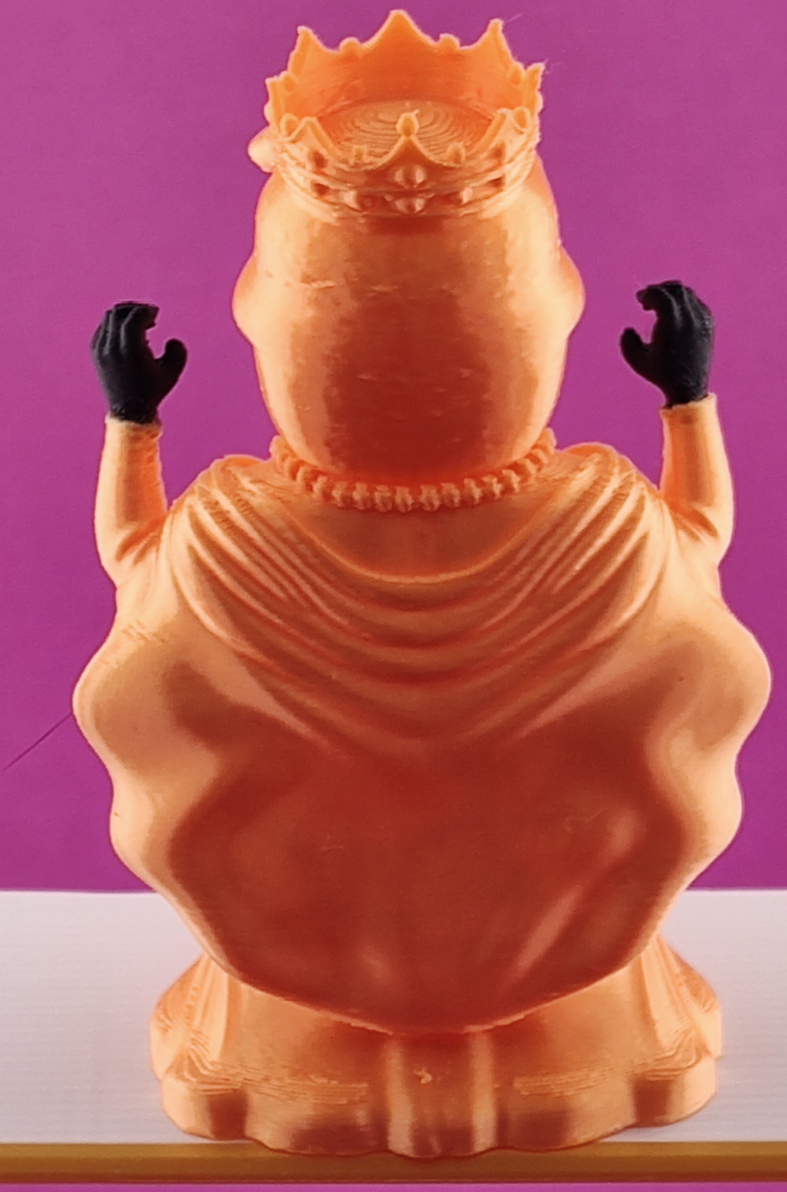 👑 “Her Majesty of Tantrums” Mini Donald Trump Figurine