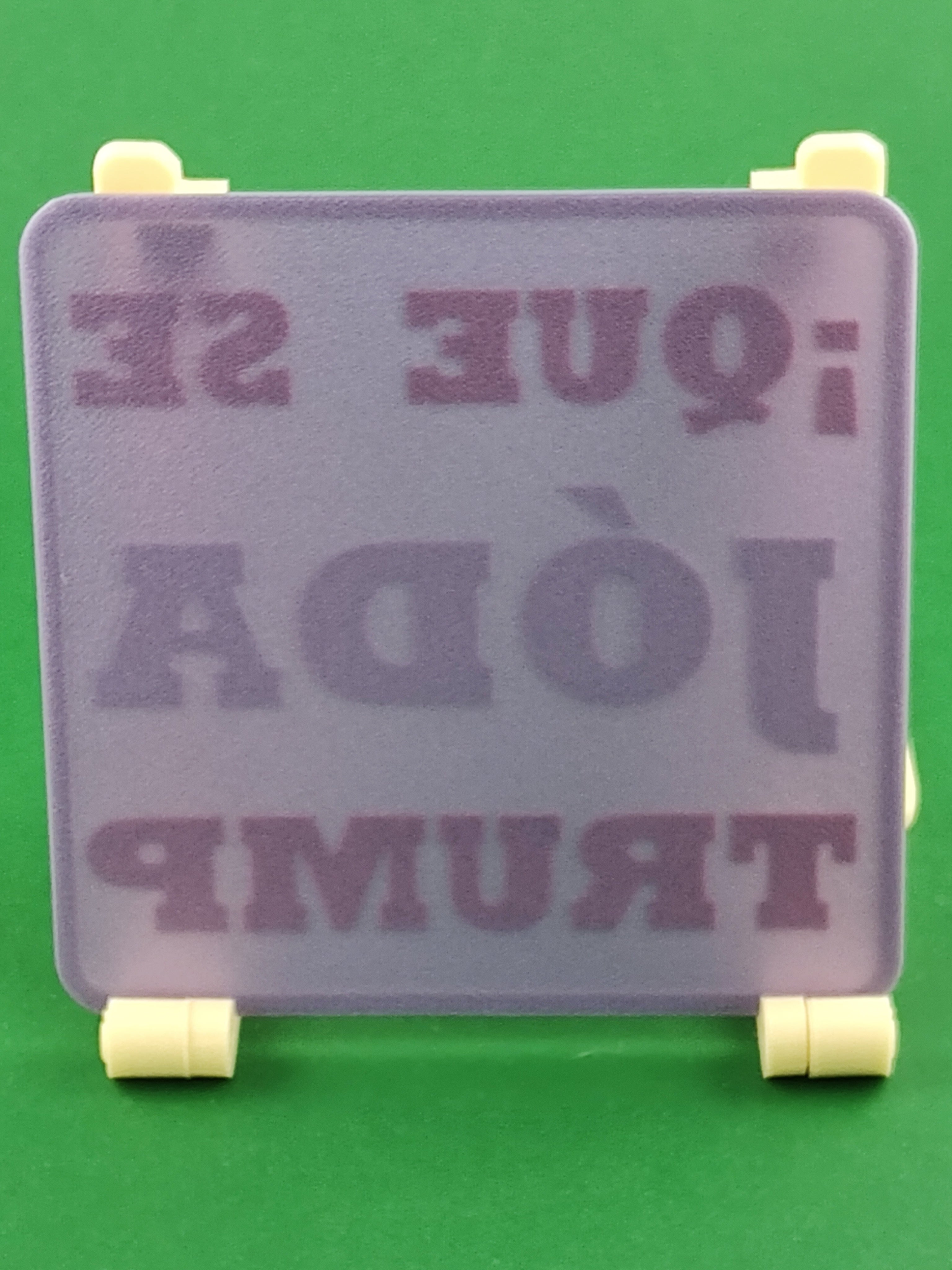 🇪🇸 🔥 “QUE SE JÓDA TRUMP” Letrero & Posavasos – Edición Sarcástica 🔥